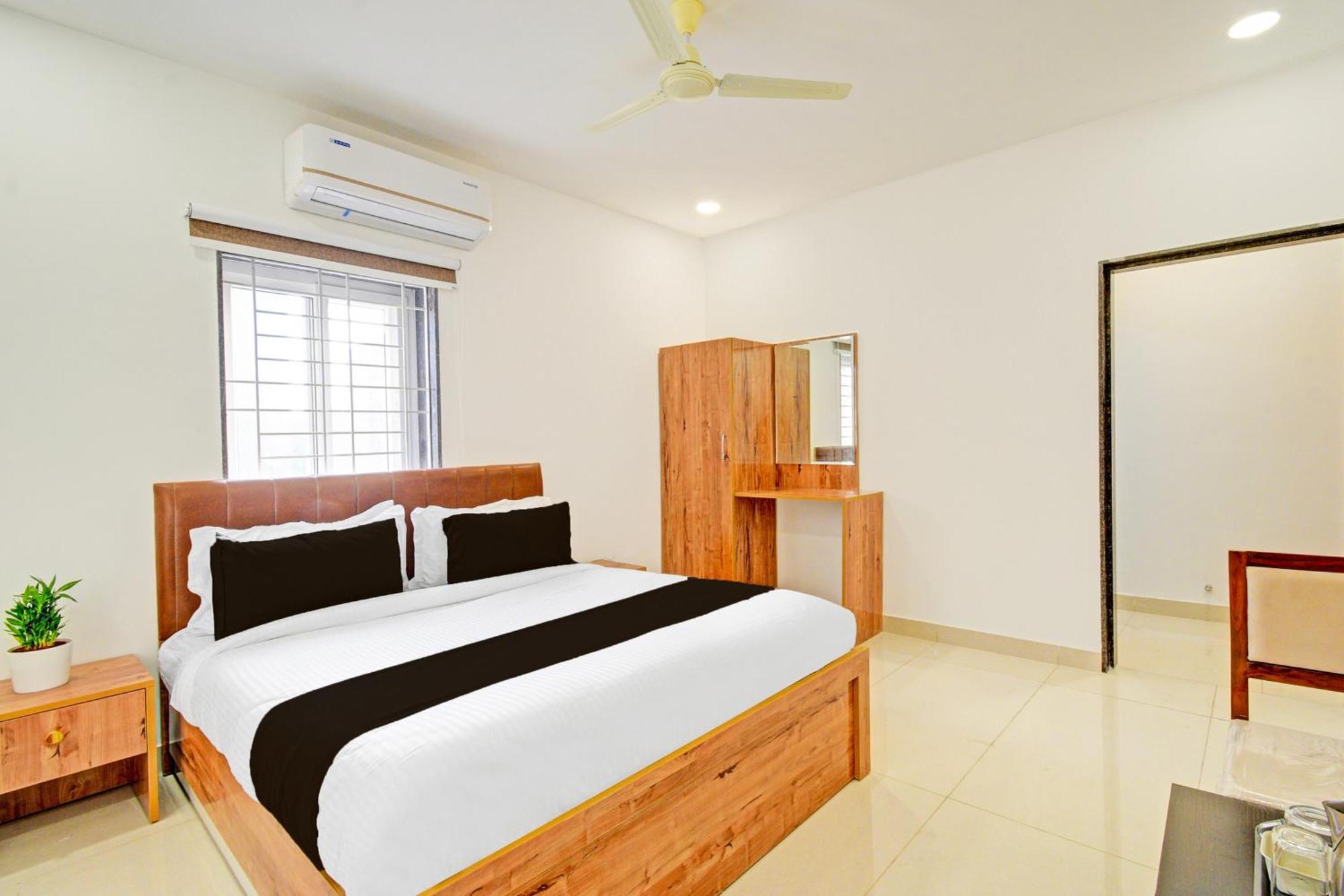Super Townhouse Oak Suchitra Kompally Road Formerly Sun Moon Hotels Trimulgherry Extérieur photo