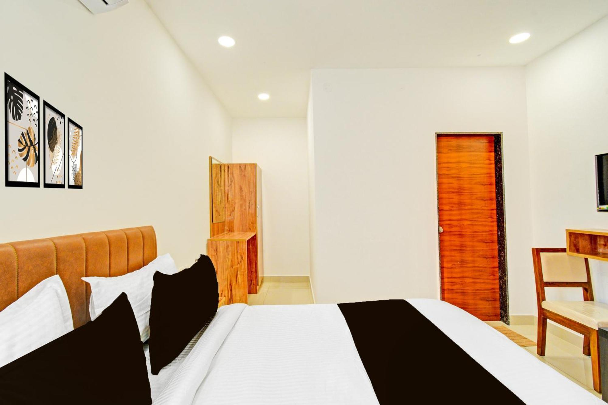 Super Townhouse Oak Suchitra Kompally Road Formerly Sun Moon Hotels Trimulgherry Extérieur photo